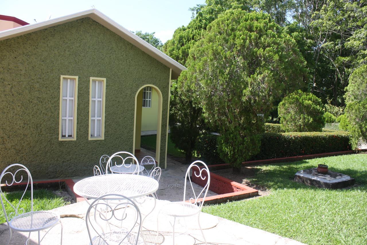 Villas Paraiso Palenque Εξωτερικό φωτογραφία